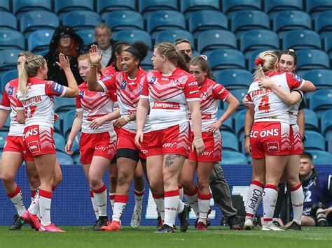 Leeds 8 18 St Helens Saints Win Back To Back Challenge Cups