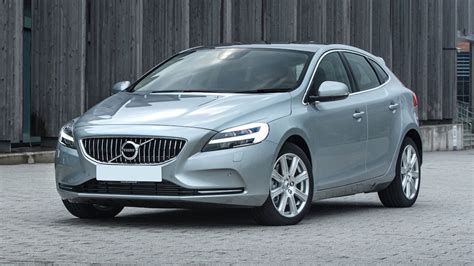 Volvo V40 Review 2024 Drive Specs And Pricing Carwow