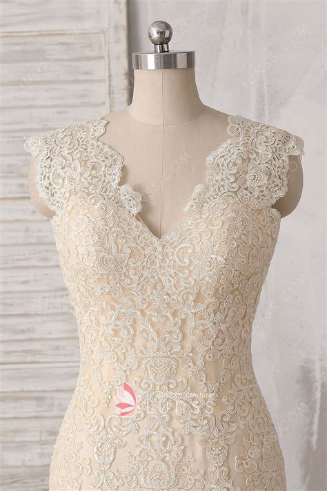 Timeless Champagne Lace Cap Sleeve Mermaid Wedding Dress Lunss