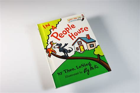 Childrens Hardcover Book In A People House Theo Lesieg Dr Seuss