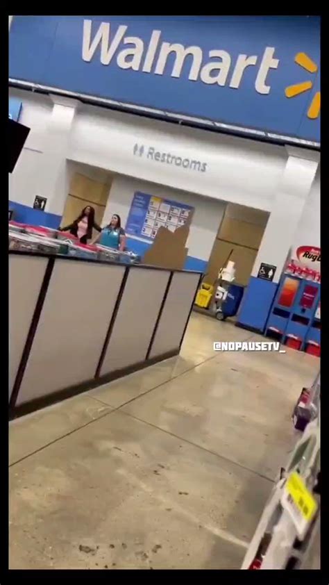 nopausetv on twitter 😐woman holds walmart employee hostage at gunpoint full video🔥 t