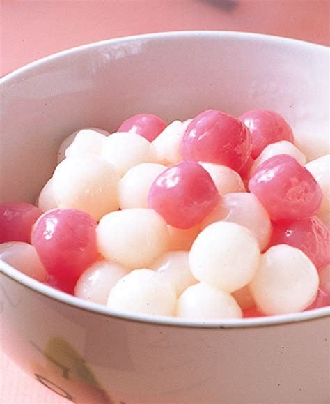 Glutinous rice ball from scratch (tang yuan) | 自製糯米漿湯圓. 【食譜】小湯圓(1):www.ytower.com.tw