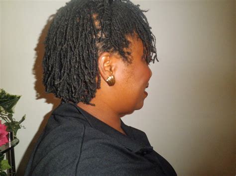 Tbh, you have sooo many options when it comes to styling short hair. PhenomenalhairCare: Partial MicroLock Updo using Hair Clips