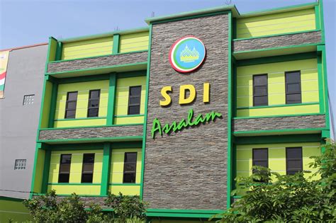 Lihat situs kami di www.sekolahinsanteladan.sch.id. Profil Sekolah Dasar Islam Terpadu (SDIT) As'salam Ciputat ...
