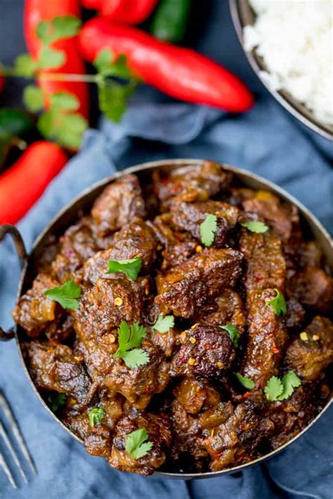 Beef Rendang Slow Cooker Spicy Beef Rendang Nickys Kitchen