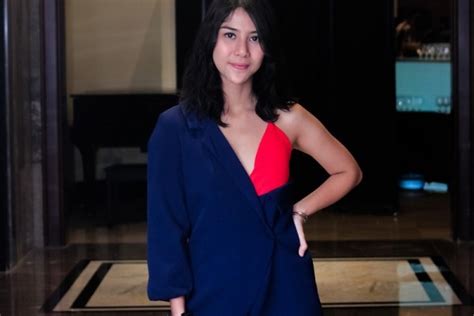 Profil Dan Biodata Adinda Thomas Lengkap Agama Umur Pacar Dan Ig Wikipedia Indonesia