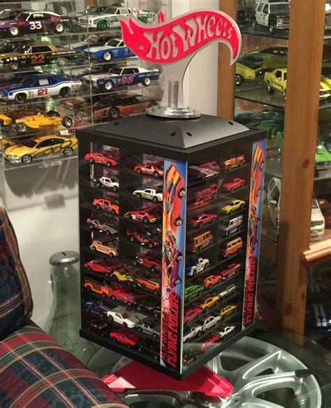The hot wheels® display case is a showcase for your treasured collection of hot wheels® vehicles with space for up to 50 cars and trucks. Pin by Alan Braswell on Collections | Hot wheels display ...