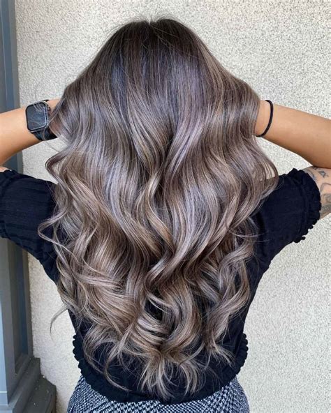 Light Ash Brown Hair With Highlights