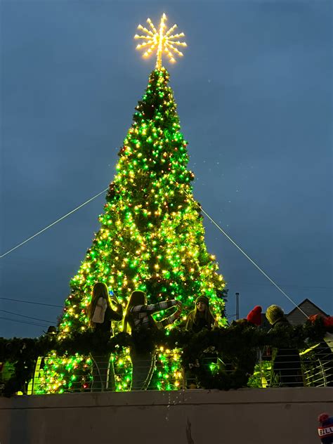 North Bend Kicks Up the Holiday Spirit! | Oregon's Adventure Coast