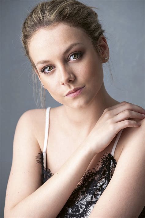 She is most widely known for her starring role as carla rosón caleruega in the spanish drama series elite, broadcast on netflix. Cute Ester Exposito : esterexposito
