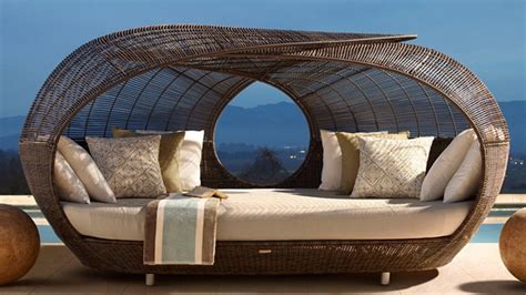 Outdoor daybed with canopy cover, brentwood canopy outdoor daybed covers options are cushion upholstered in the sun to update your comfort our room dak patio daybed comes with canopy. Make Outdoor Living Comfy with 15 Rattan Daybeds | Home ...