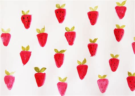 Cute Strawberry Desktop Wallpapers Wallpaper Cave