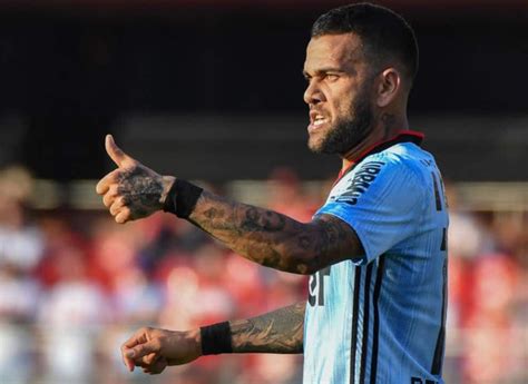 Messi seria banco do rigoni #deplaca. O São Paulo investiu em nomes consagrados na esperança de ...