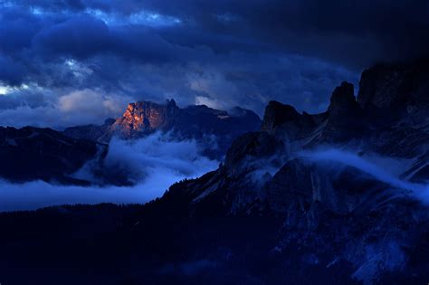 Wallpaper Mountains Italy Night Sky Clouds