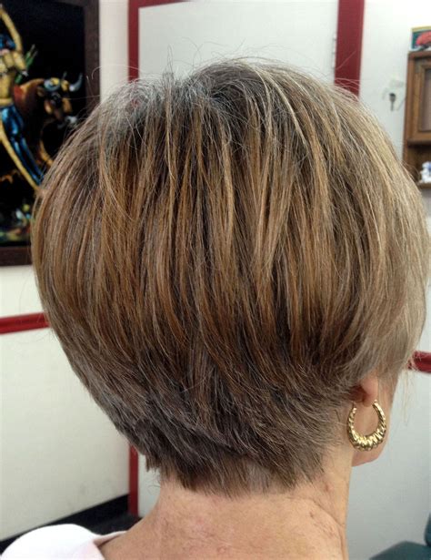 Back View Of Short Hairsut Short Hair Styles Short Hair Haircuts