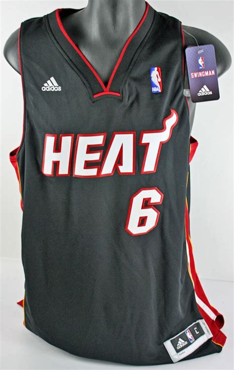 I admit that i'm a fan of king james and that biases my review, but this is an extremely well made jersey and the sizing was perfect as indicated on the label. Lot Detail - LeBron James Signed Miami Heat Jersey (UDA)