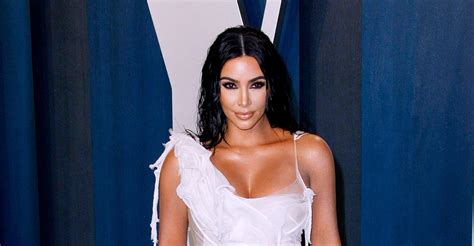 kim kardashian files for divorce from kanye west see sexy photos