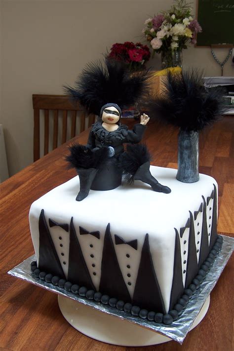 Place your cake orders now! Drag/cabaret queen cake - made to their on stage costume ...