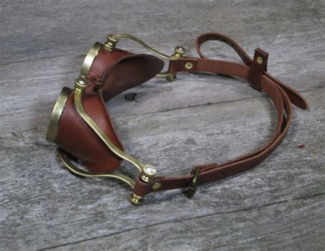 brown leather steampunk goggles in brass w side hinges