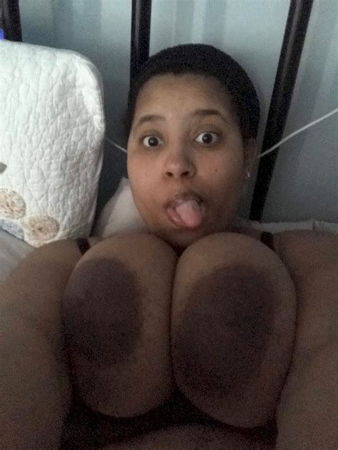 Busty Cinnamon Premium Snap Remyreddxxx Shesfreaky