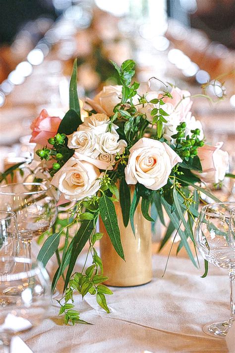 Wedding flower arrangements & centerpieces. Simple wedding centerpieces info: Ask a pal to borrow a ...