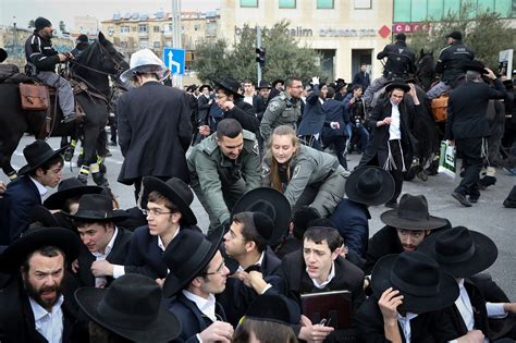 ultra orthodox anti draft protesters block jerusalem roads 30 arrested the times of israel