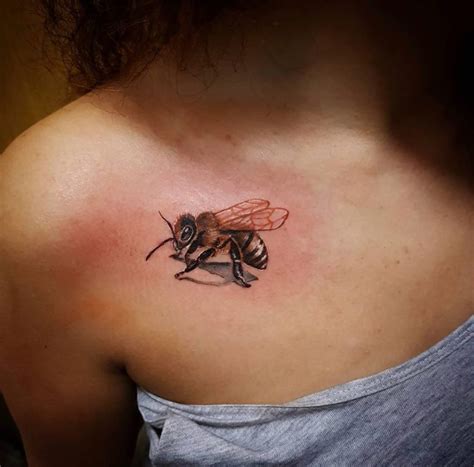 Please be sure to select the correct beautiful and detailed bumble bee art print, with a detailed honeycomb background. 24 Cute and Beautiful Bee Tattoo Examples