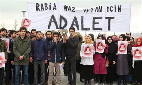 Senin şu an bir bebeğin oldu. Üsküdar'da Rabia Naz Vatan eylemi