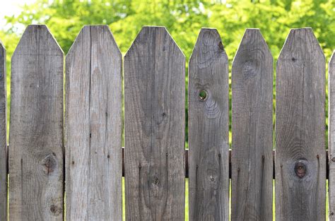 Tips for Replacing a Rotted Fence Post