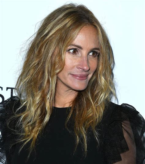 Julia Roberts Gossip Latest News Photos And Video