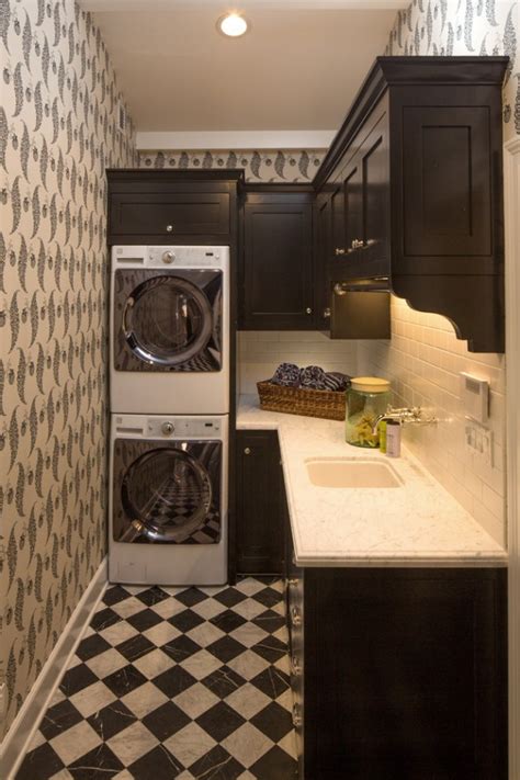 It's sensible and traffic smart especially if you need extra space to hang and dry clothes. 15 Elegant Laundry Room Designs To Get Ideas From