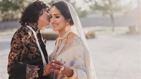 Telugu India Pakistan Lesbian Couple Marry In California Stunning Pics Win The Internet