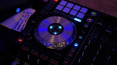 Tìm Hiểu Nhiều Hơn 110 Hình Nền Dj đẹp Mới Nhất Cb