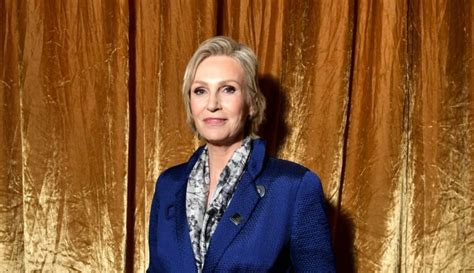 Jane Lynch S Partner All About The Dating Life Of The American Actress