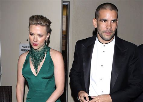+ body measurements & other facts. Scarlett Johansson presenta la demanda de divorcio contra ...