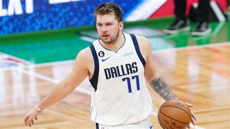 Luka Doncic Gives Mavericks Fans Reasons To Look To The Future Yardbarker