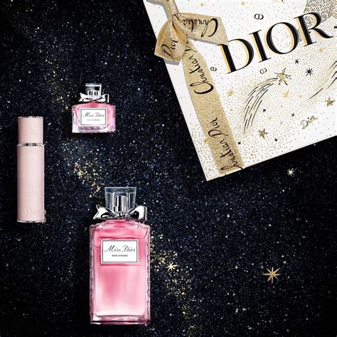 Miss Dior Rose Nroses Fragrance Set Eau De Toilette Travel Spray