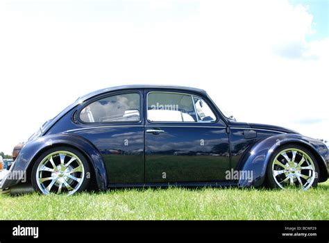 Classic Midnight Blue Vw Beetle With Alloy Wheels Stock Photo Alamy