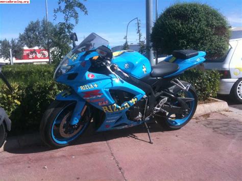 Es compatible con la 750 y 600 del año 2000 a 2003 morelos. SUZUKI GSXR 750