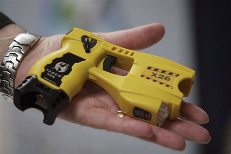 Its Not Just Guns Police Often Use Tasers All Wrong Too Vox