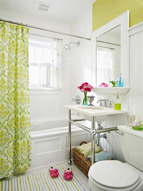 You will easily find a bathroom curtain window treatment that coordinates with your shower curtain and it a great alternative idea to bathroom window curtains is to use natural items such as shrubs or plants. 22 Changes To Make Small Bathrooms Look Bigger - Amazing ...