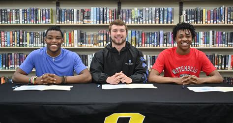 Photos Sidney Players Sign To Play College Football Sidney Daily News