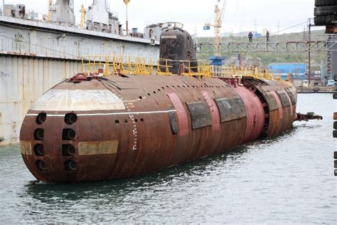 Russias First Nuclear Submarines Were An Underwater Chernobyl