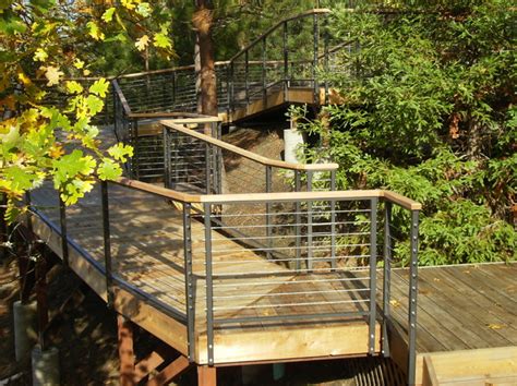 Stainless steel cable railing systems are ideal for marine environments. Stainless steel cable railing systems - Modern - Entry - Portland - by Stainless Cable & Railing ...