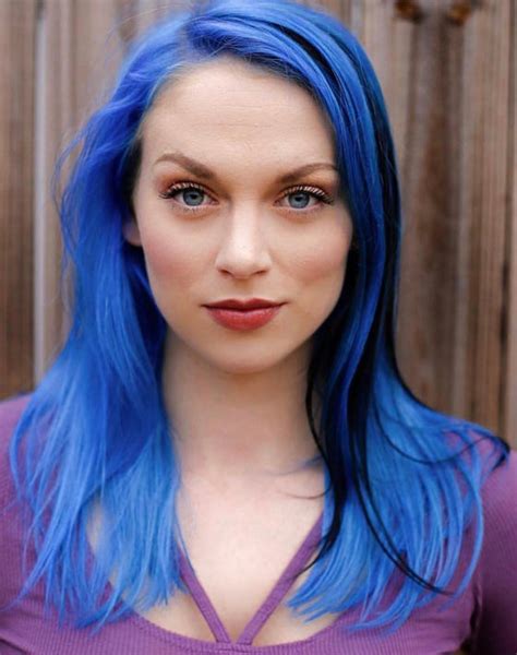 Best Hair Colors For Blue Eyed Woman