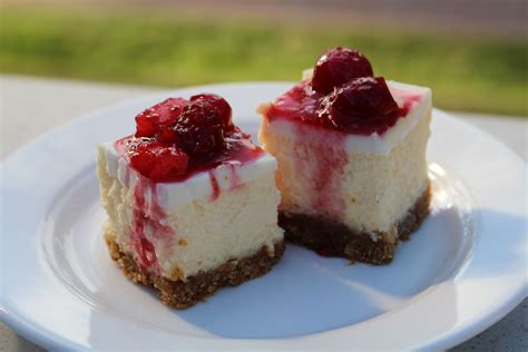 Bake grandma hiers' carrot cake recipe, from paula deen on food network, and frost it with her fabulous cream cheese frosting. Anna Olsons Cheesecake with Holiday Fruit Compote | Anna ...