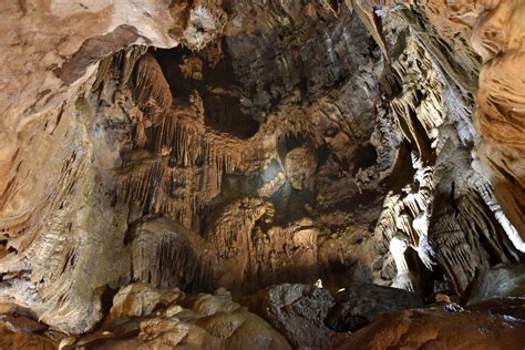 Everything You Need To Know About The Lake Shasta Caverns