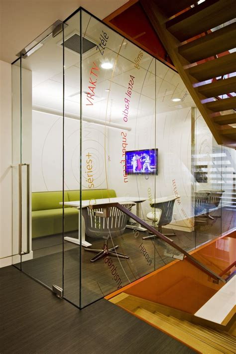 Cool Office Lounge Interior Design Ideas
