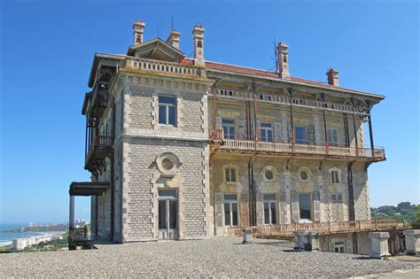 Maybe you would like to learn more about one of these? Petit chateau a vendre en espagne