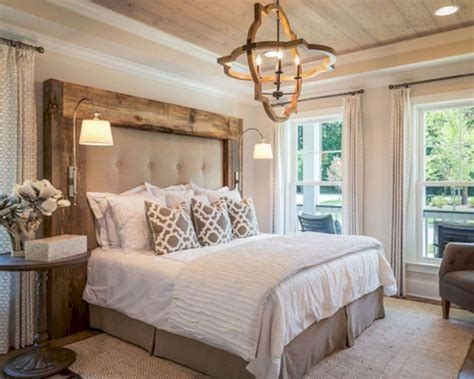 44 Beautiful Modern Farmhouse Master Bedroom Decoration Ideas - PIMPHOMEE
